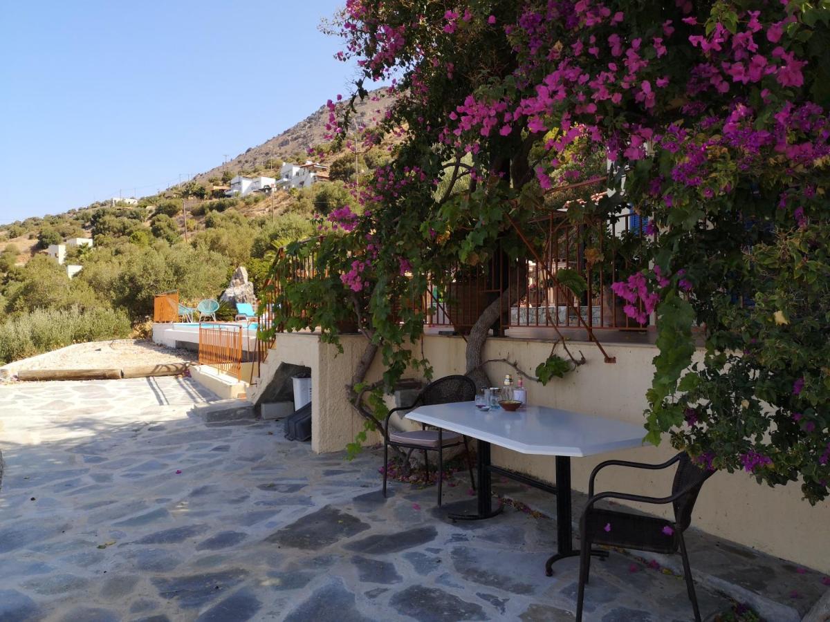 Villa Lir Thólosz Kültér fotó
